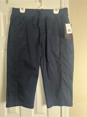 Briggs Pull-On Capri Pants L NWT Navy Drawstring Stretch Waist Pockets
